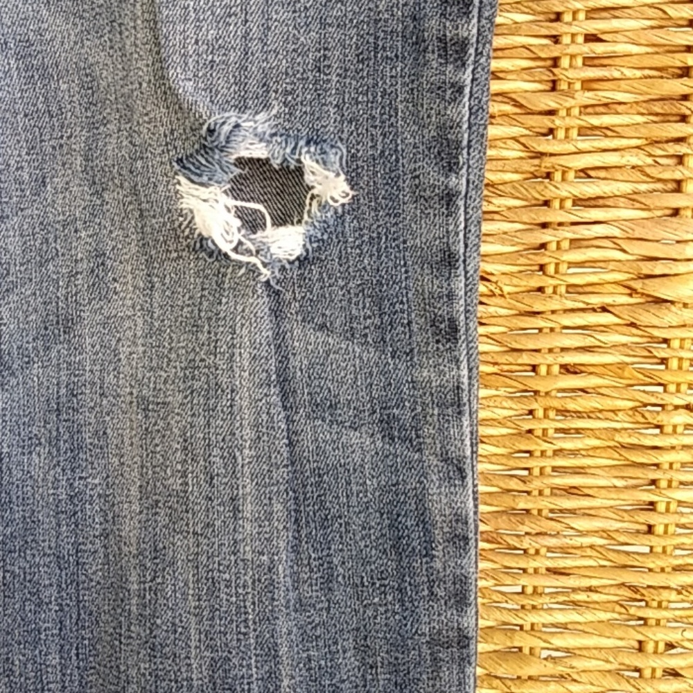 Blue Jeans Boyfriend Size 6 - Picture 7 of 8